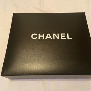 NWT AUTHENTIC CHANEL BOY BAG